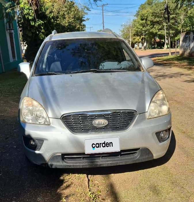 Kia Carens 2012