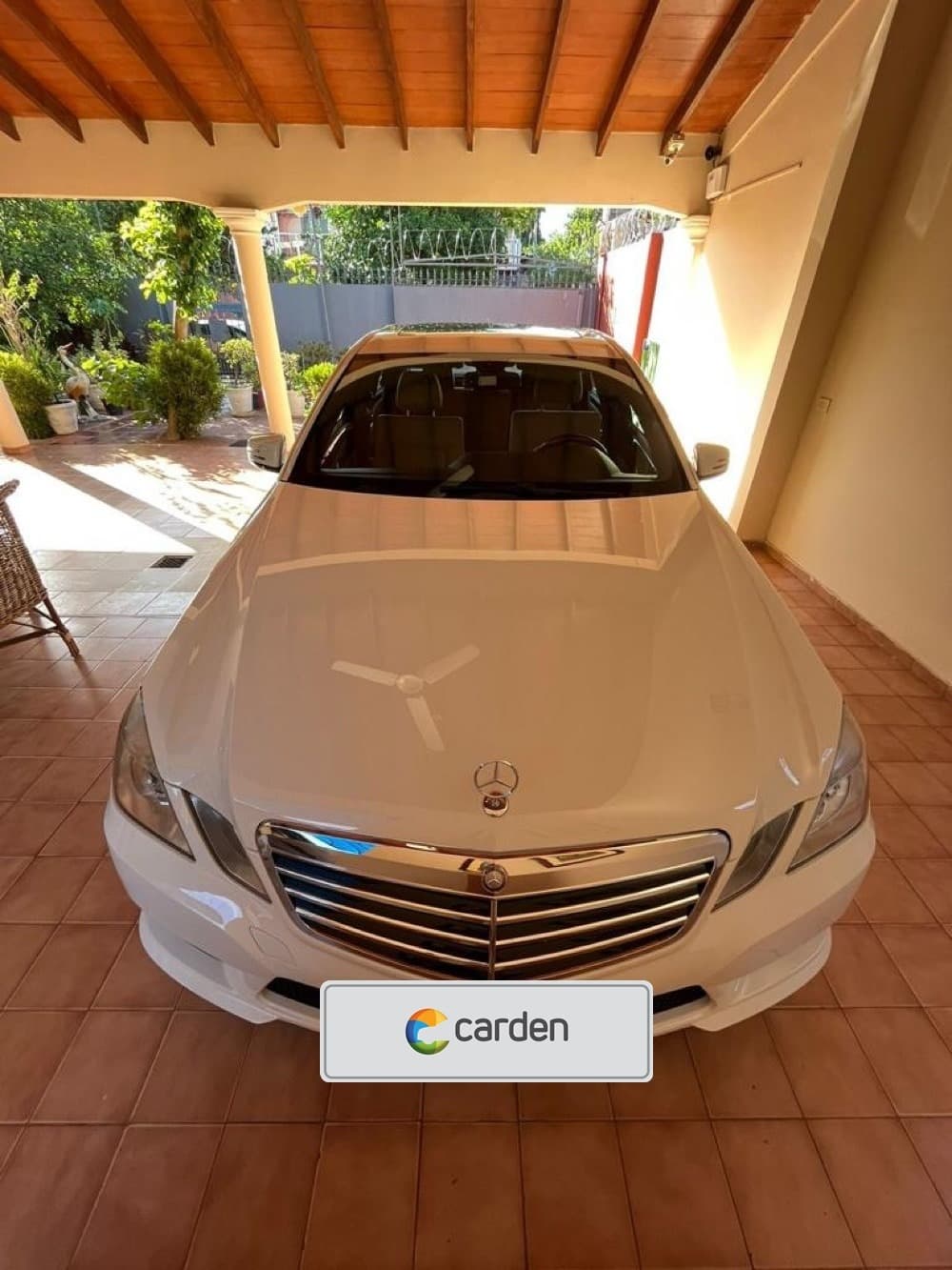Mercedes-Benz E350 2011