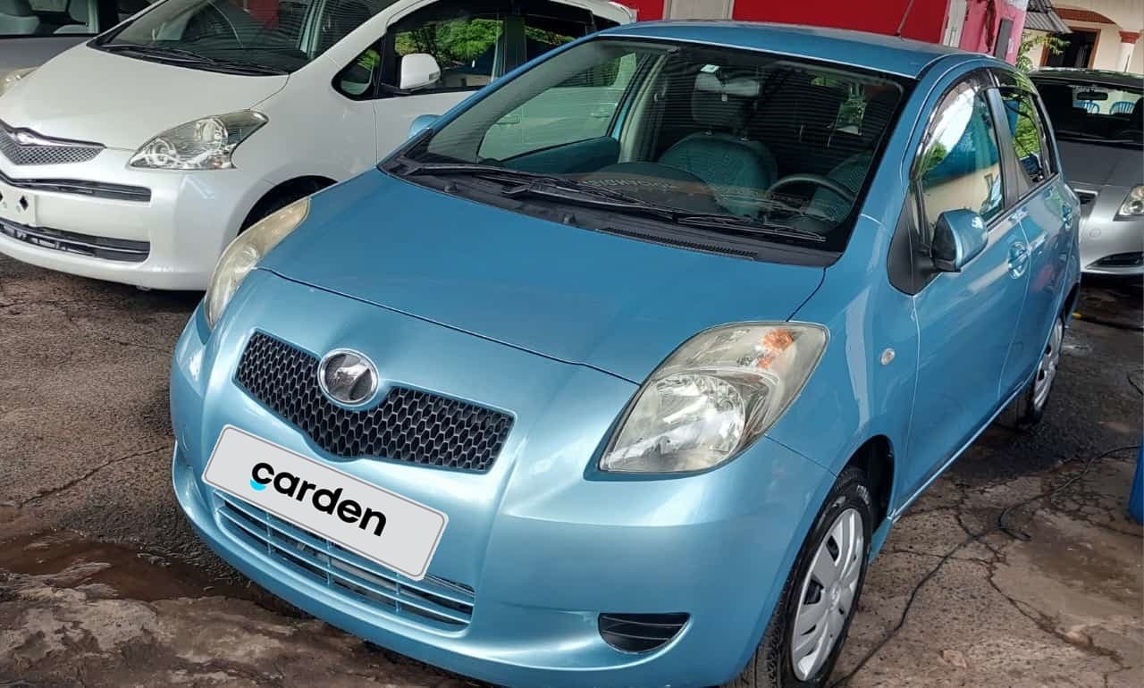 Toyota Vitz 2005