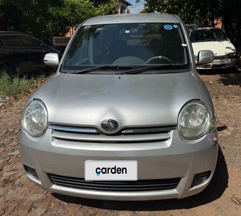 Toyota Sienta 2008