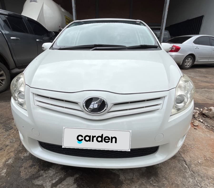 Toyota Auris 2012