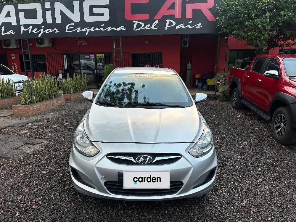 Hyundai Accent 2013