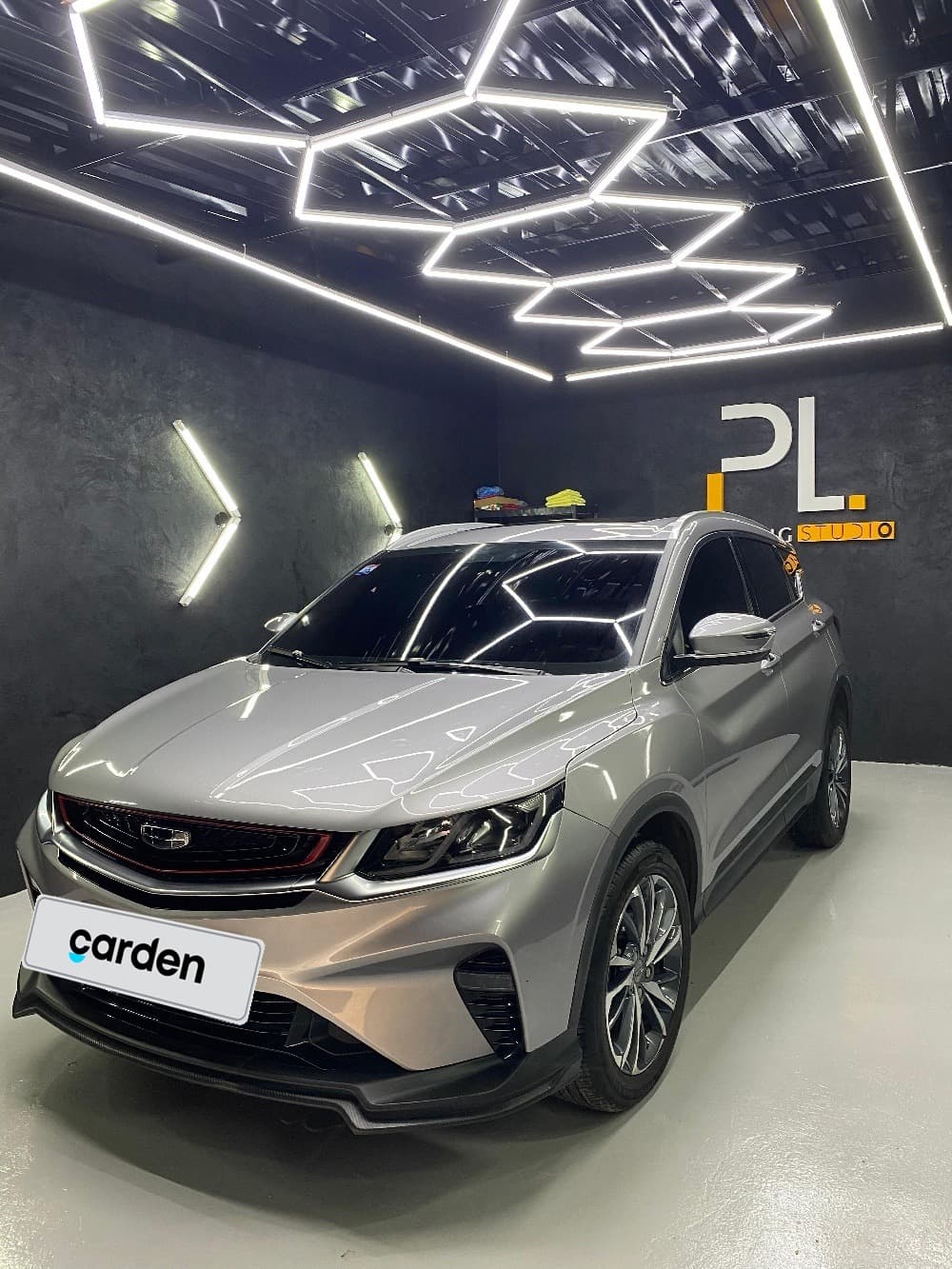 Geely Coolray 2022