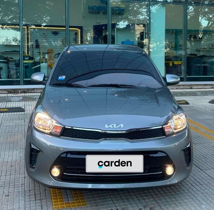 Kia Soluto 2025