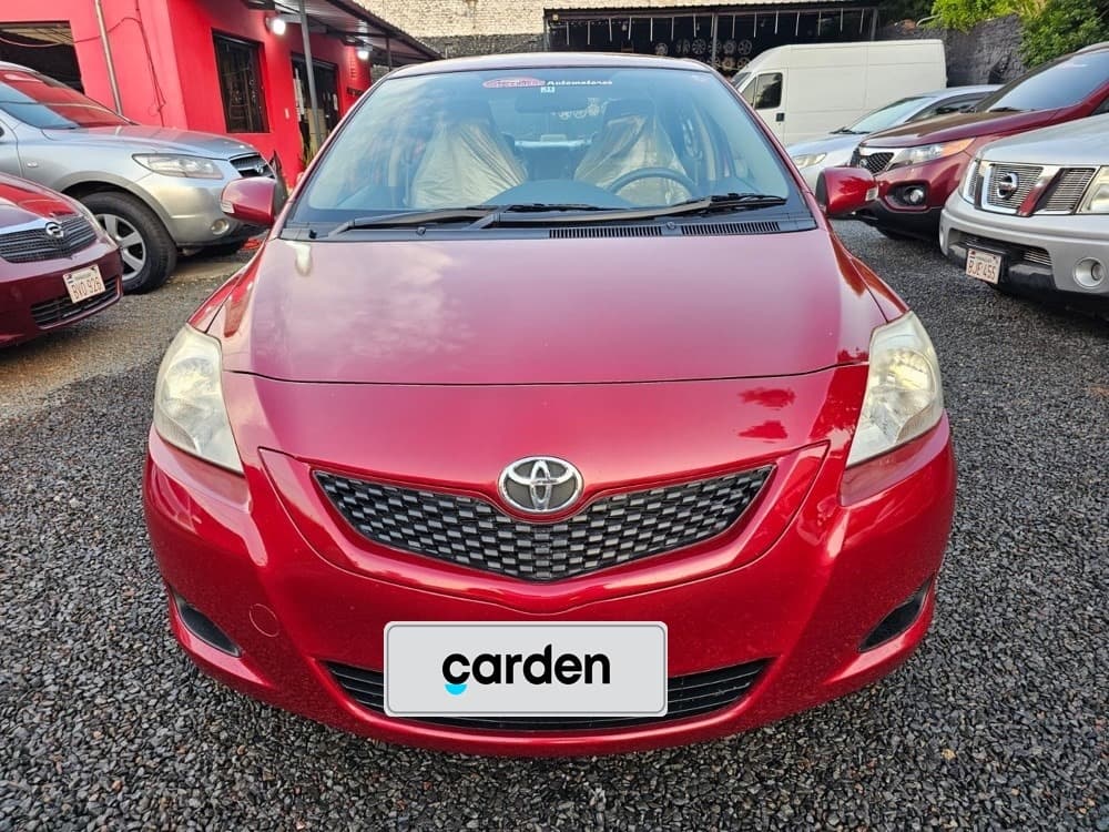 Toyota Belta 2011