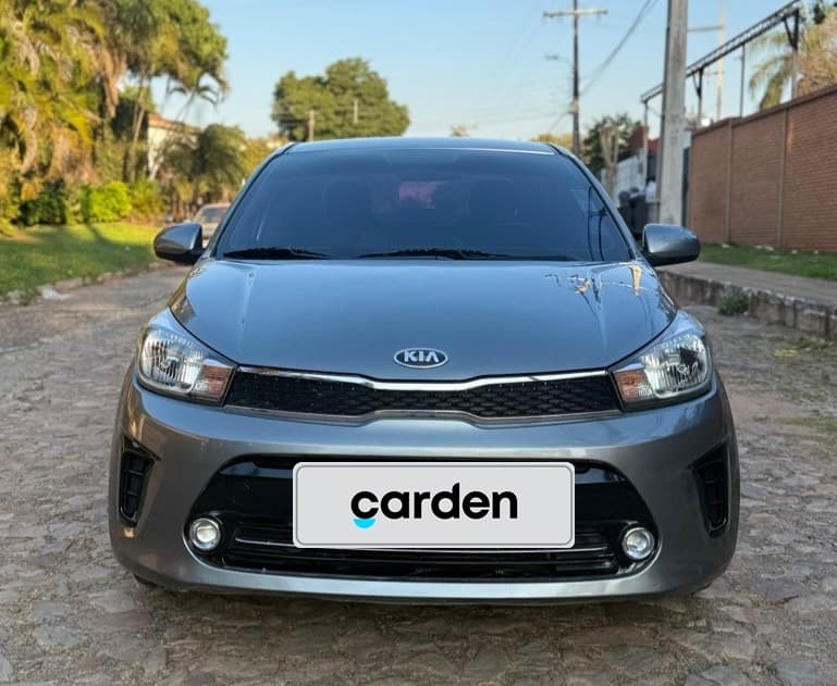 Kia Soluto 2021