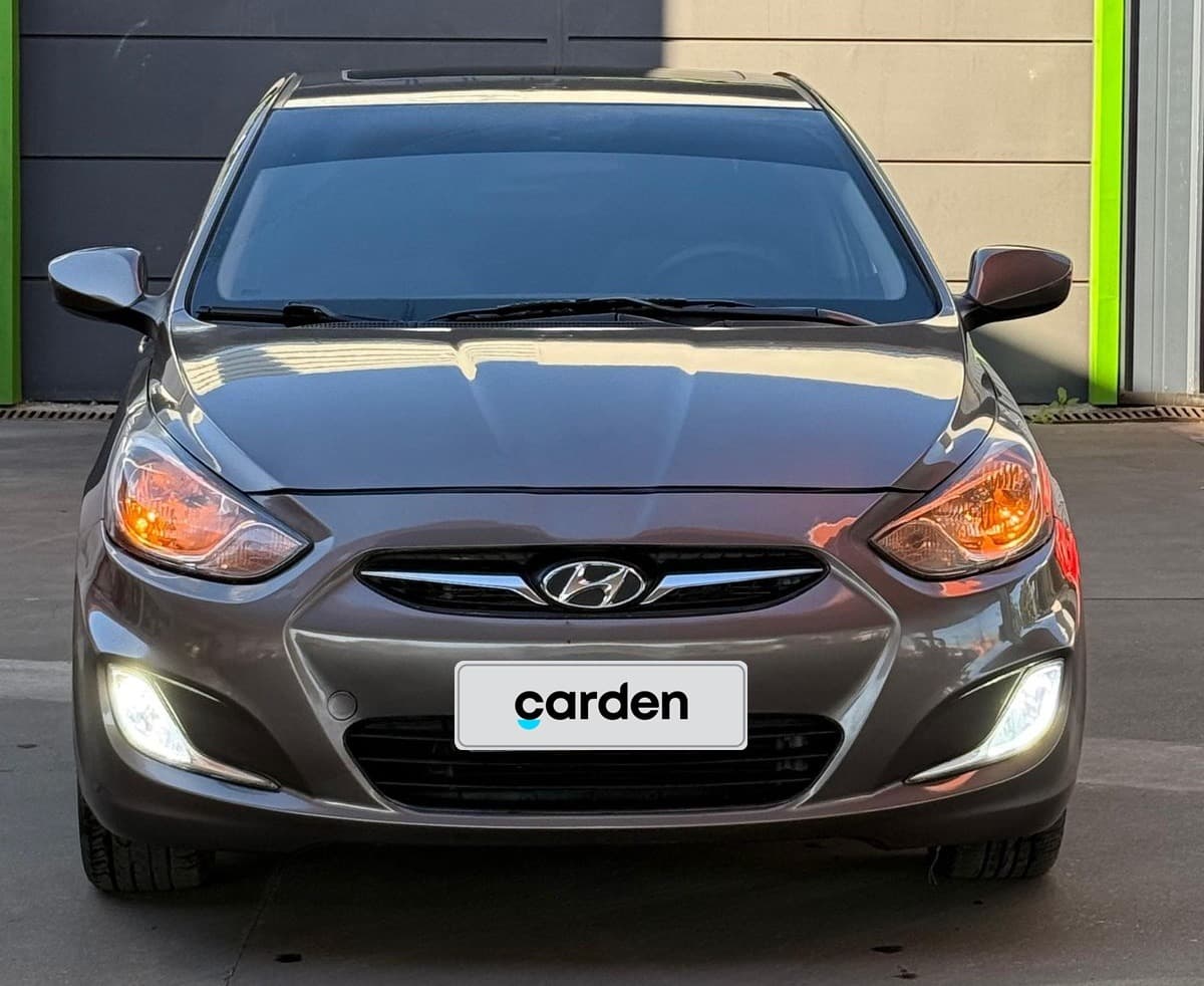 Hyundai Accent 2013