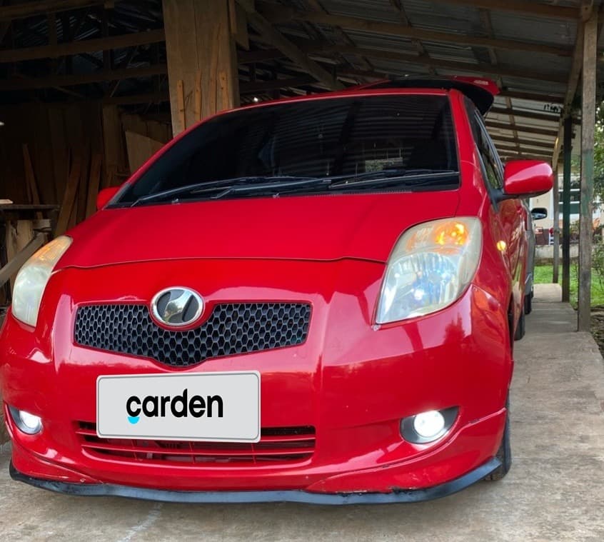 Toyota Vitz 2006