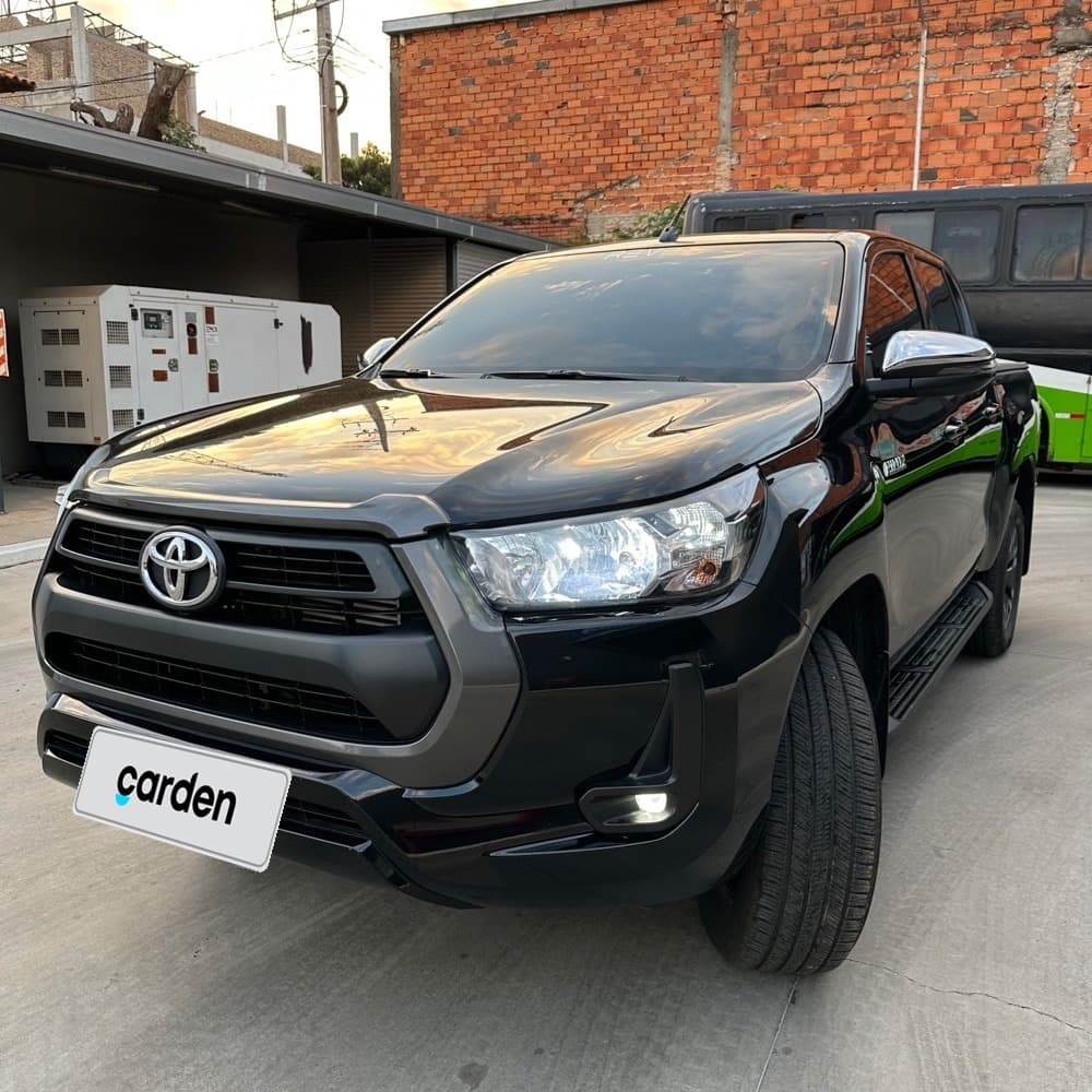 Toyota Hilux 2024