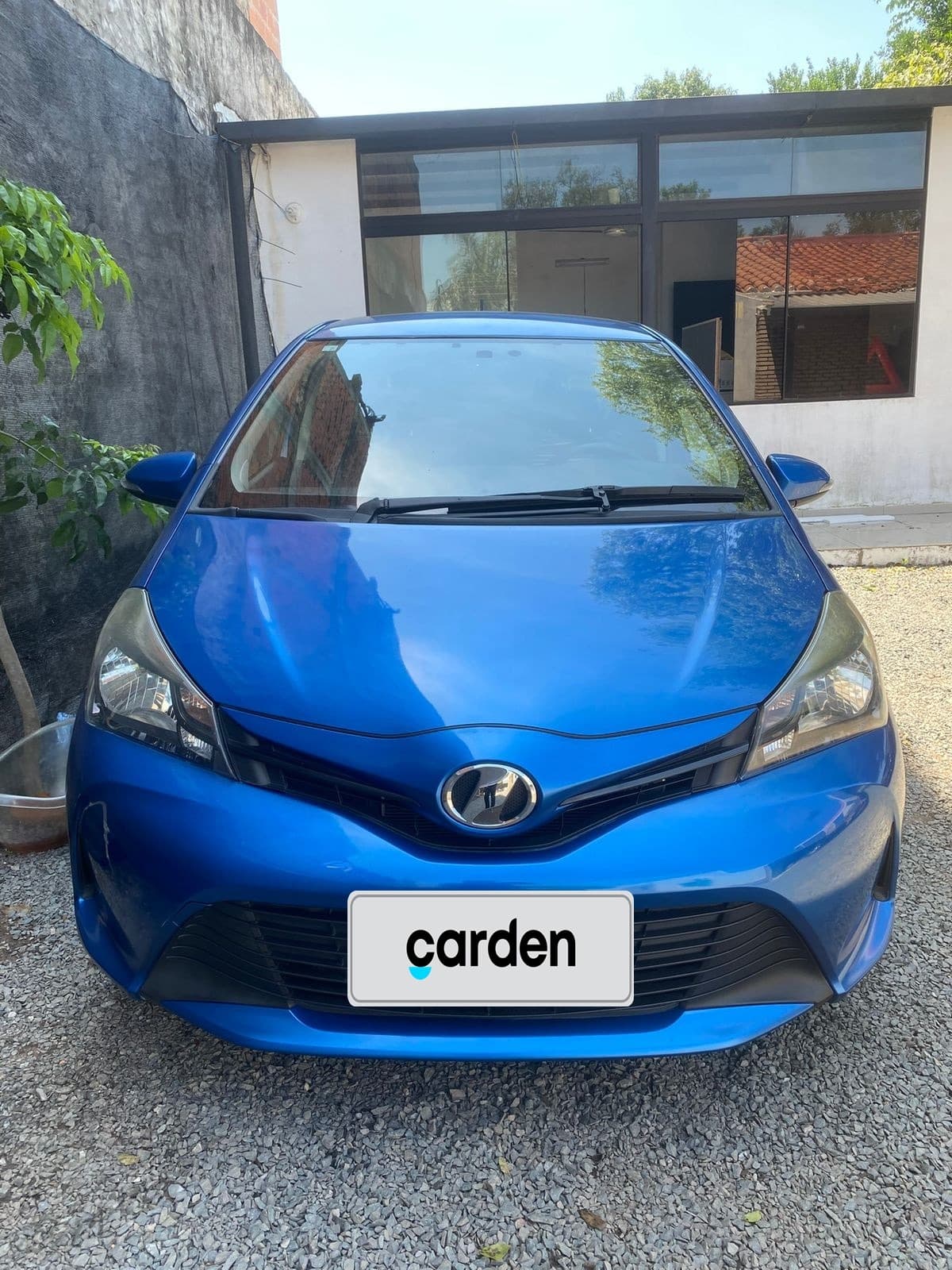 Toyota Vitz 2014
