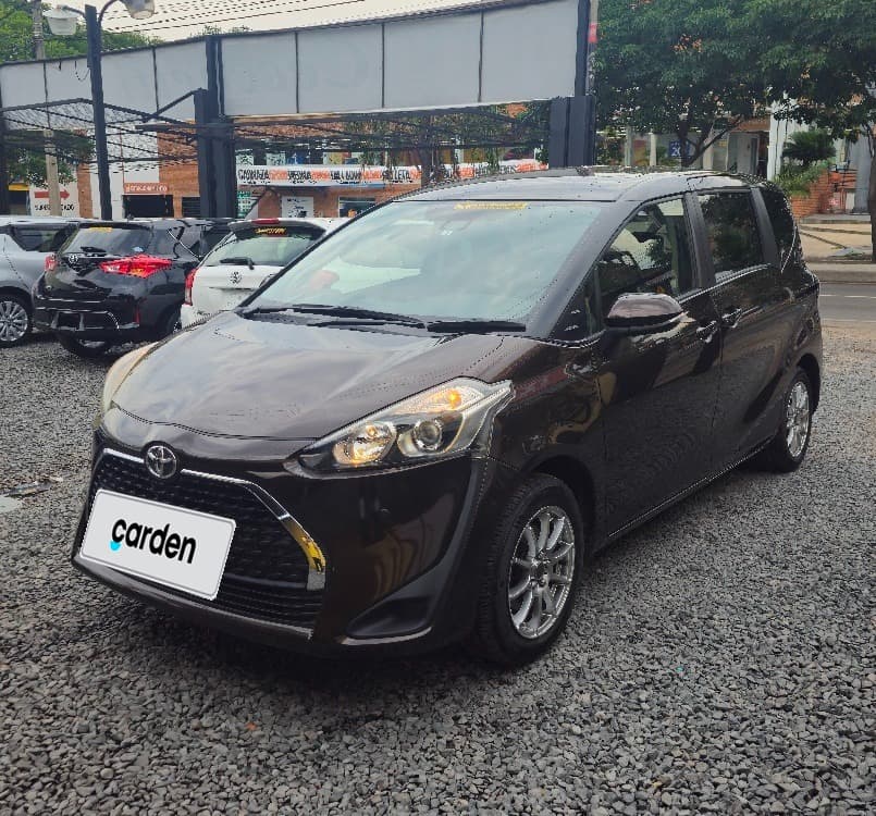 Toyota Sienta 2016