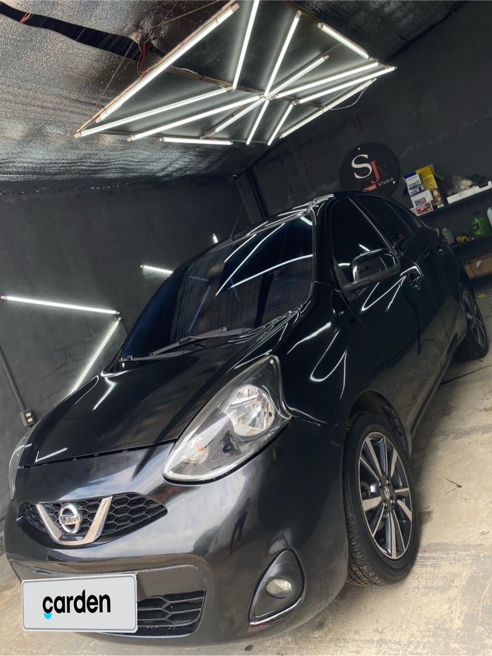 Nissan March 2018