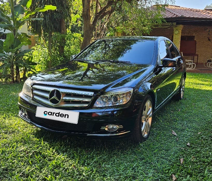 Mercedes-Benz C220 2011