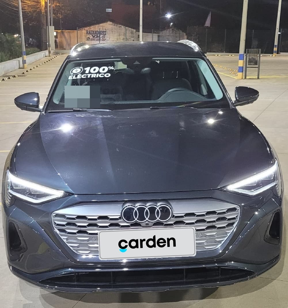 Audi Q8 2025