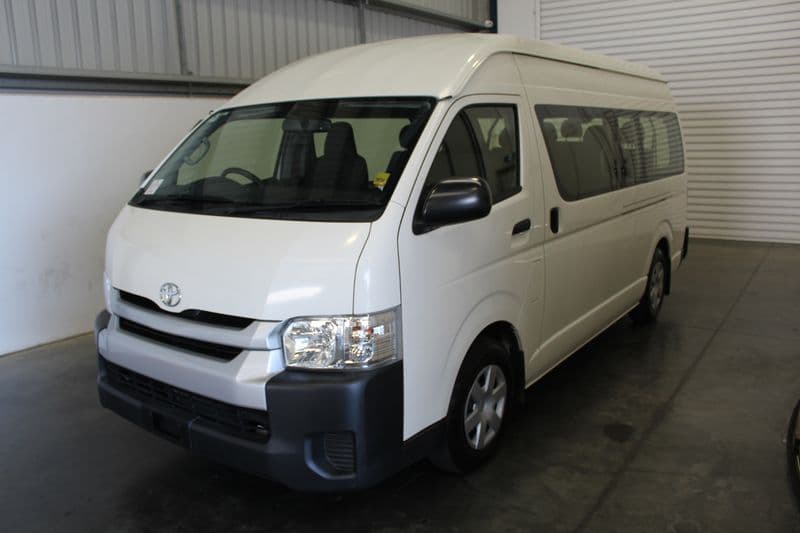Toyota Hiace 2022