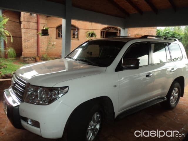 Toyota Land Cruiser 2010