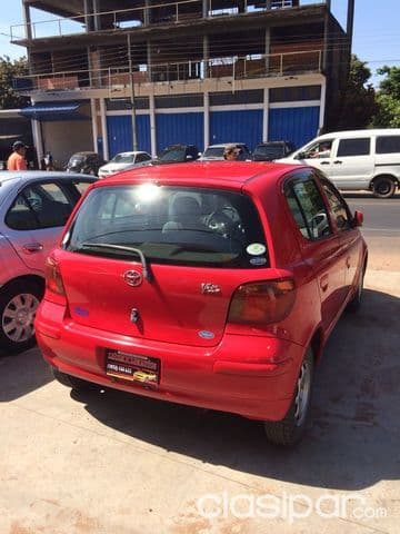 Toyota Vitz 2003