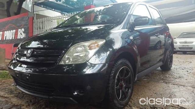 Toyota Ist 2005