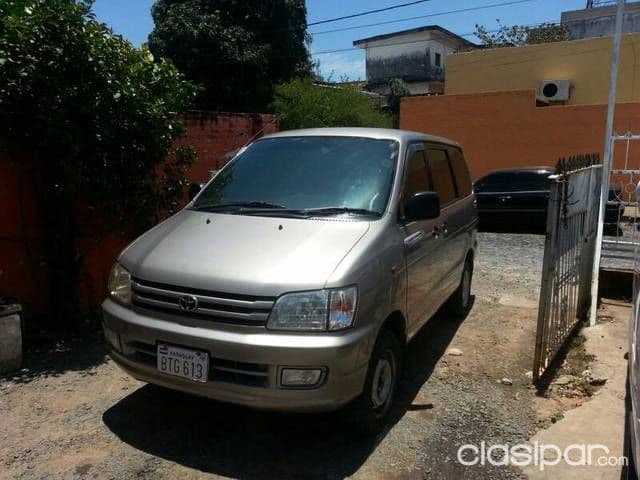 Toyota Noah 1998