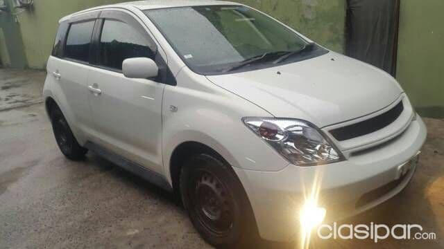 Toyota Ist 2003