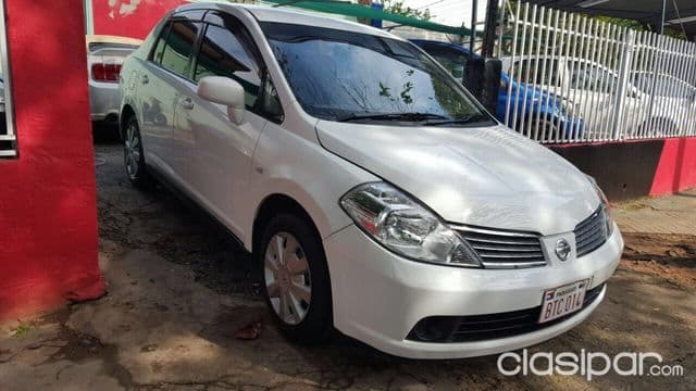 Nissan Tiida 2006