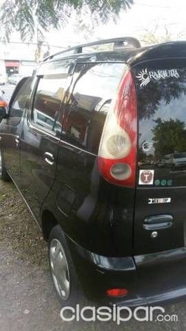 Toyota Funcargo Año 2001