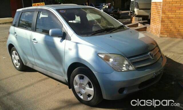 Toyota Ist 2003