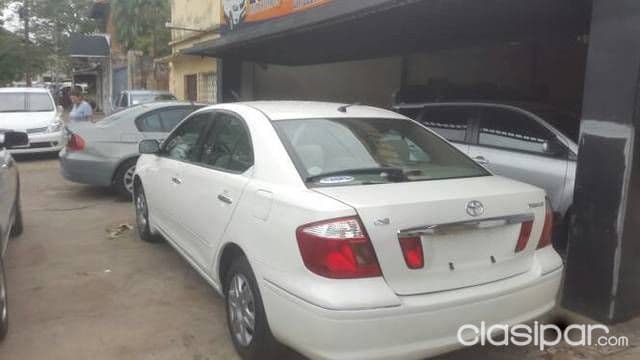 Toyota Premio Año 2004