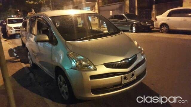 Toyota Ractis Año 2006