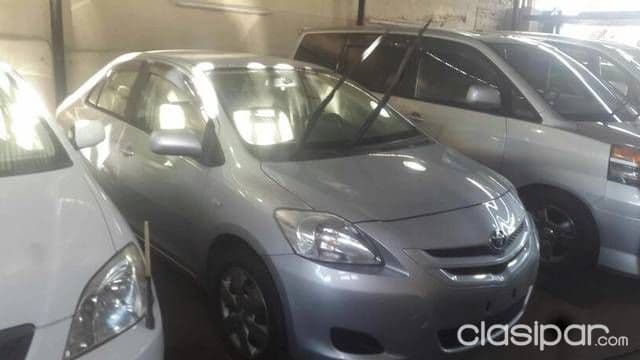 Toyota Belta Año 2006