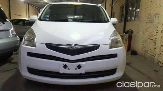 Toyota Ractis 2006