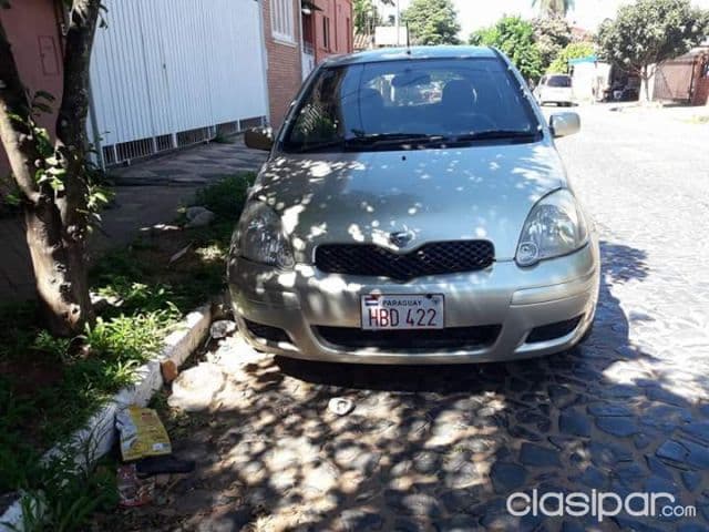 Toyota Vitz 2003