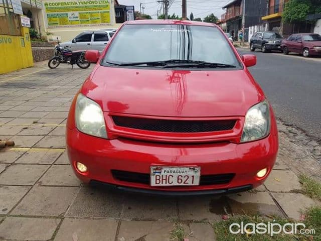Toyota Ist 2003