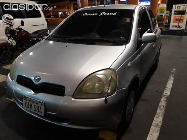 Toyota Vitz 2001