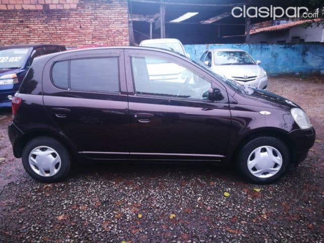 Toyota Vitz 2001