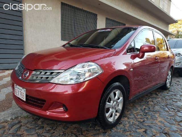 Nissan Tiida 2009