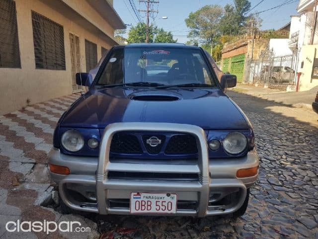 Nissan Mistral 1999