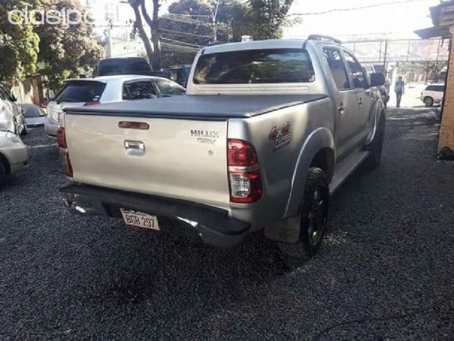 Toyota Hilux 2011