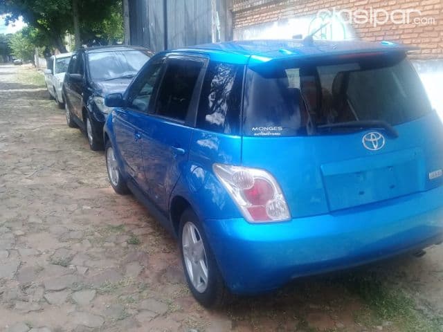 Toyota Ist 2003