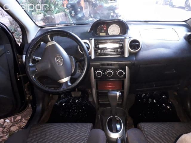 Toyota Ist 2002