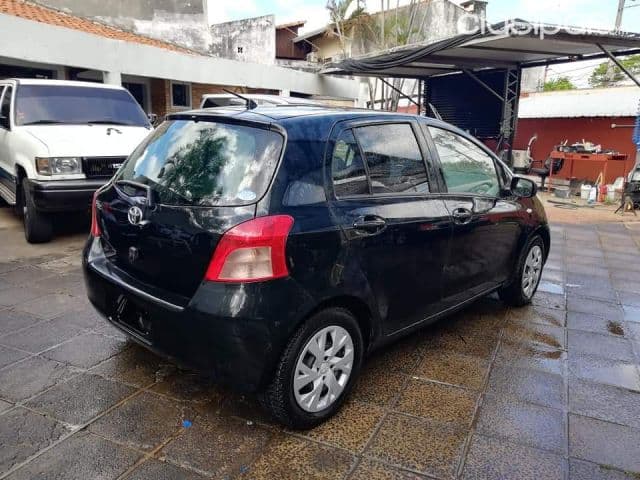 Toyota Vitz 2006