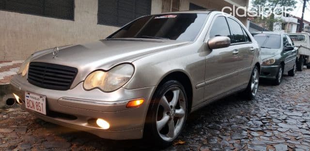 Mercedes-Benz C 240 2003