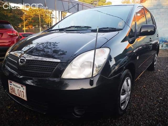 Toyota Spacio 2003