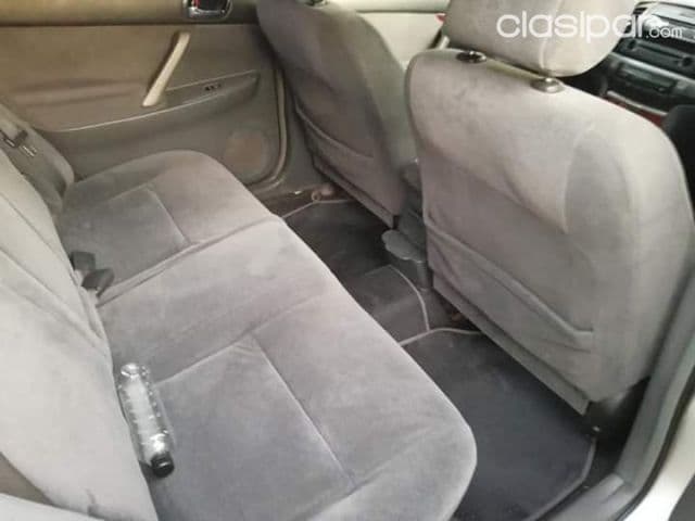 Toyota Premio 2002