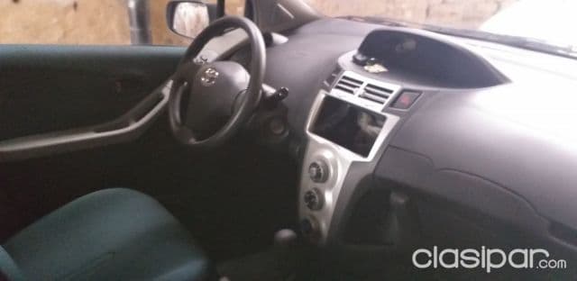 Toyota Vitz 2007