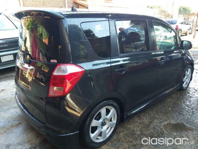 Toyota Ractis 2007