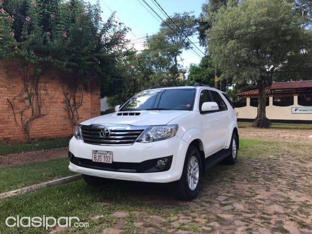Toyota Fortuner 2013