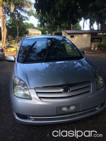 Toyota Spacio 2004
