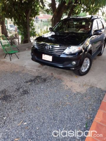 Toyota Fortuner 2013