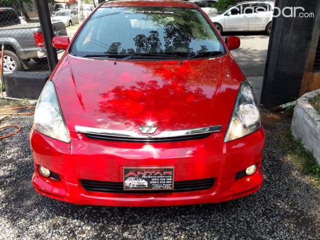 Toyota Wish 2005